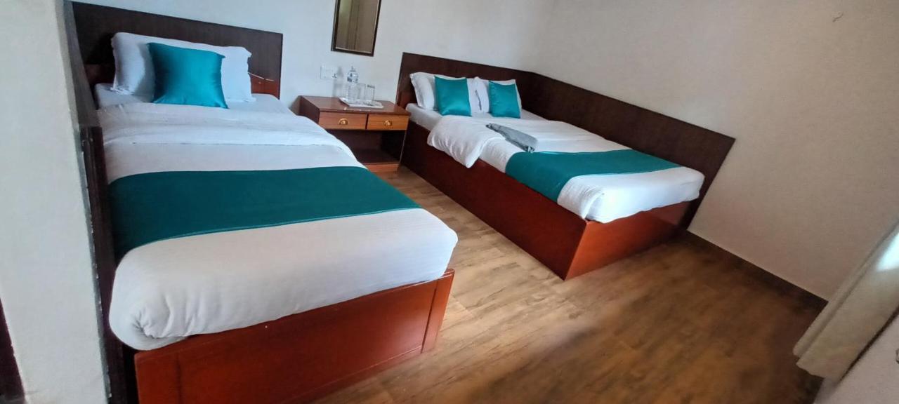 Hotel Dolly โพคารา ภายนอก รูปภาพ