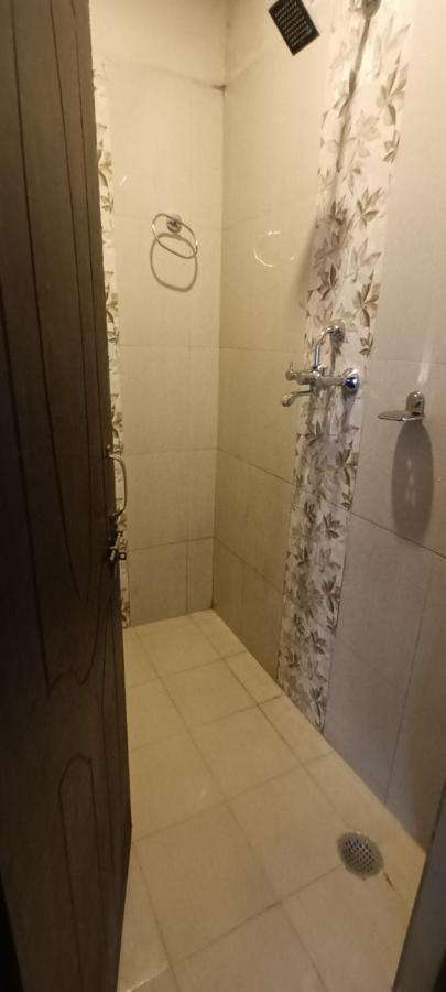 Hotel Dolly โพคารา ภายนอก รูปภาพ