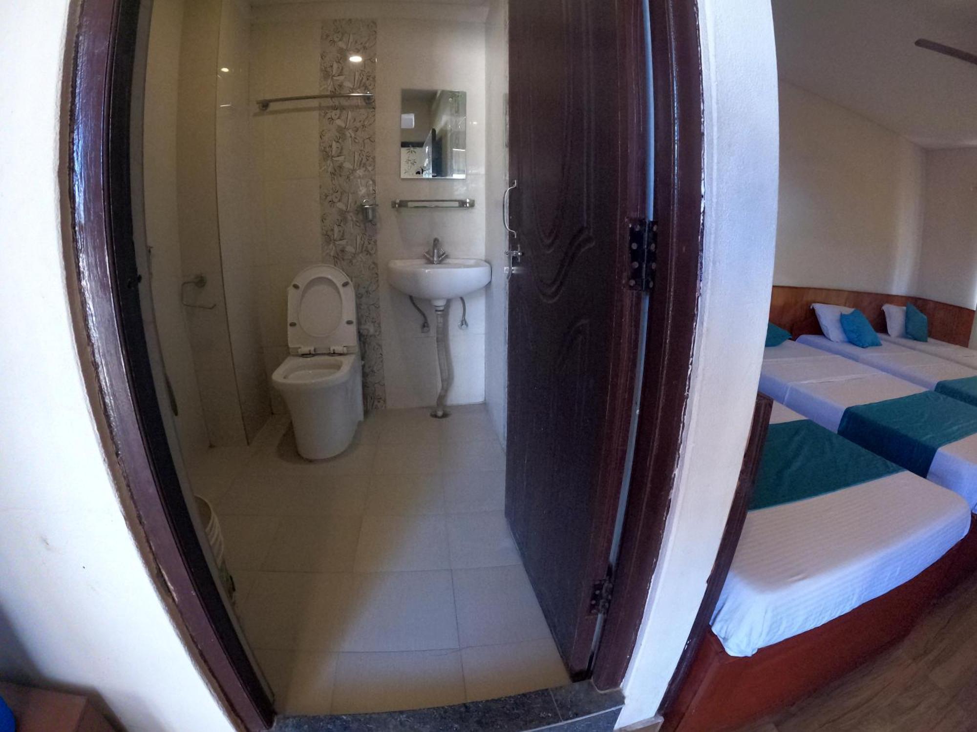 Hotel Dolly โพคารา ภายนอก รูปภาพ